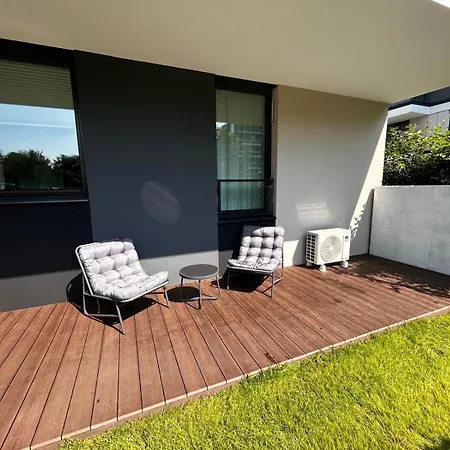 Iwicka Premium Holidays & Business Apartamento